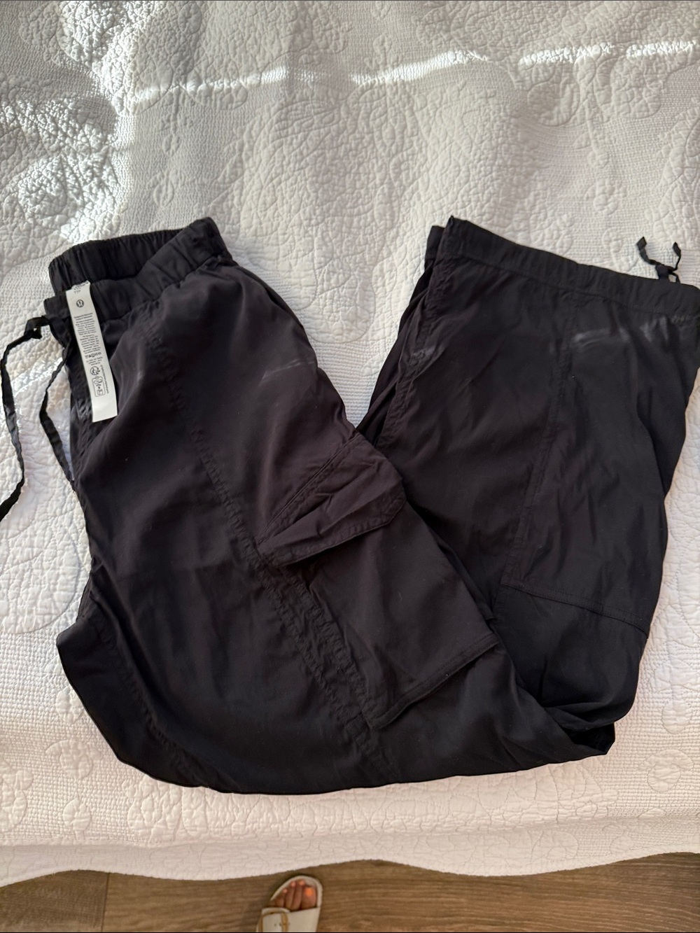 Lululemon Black Women’s Cargo Jogger Pants